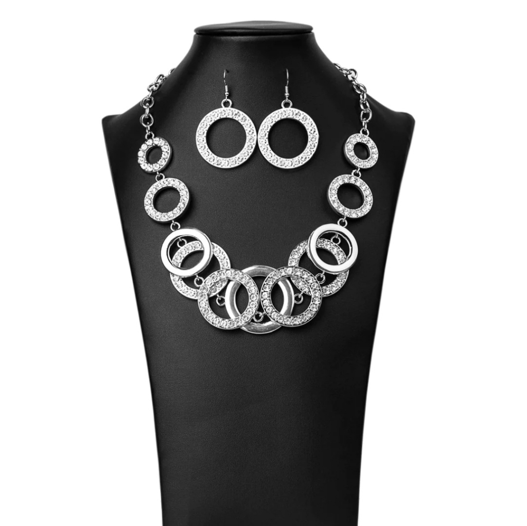 Gorgeous Silver Tone Crystal Encrusted Necklace With Matching Earrings ( Set)